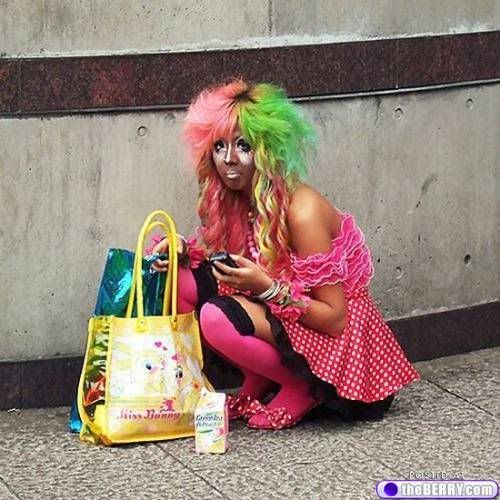 odd-makeup-25.jpg